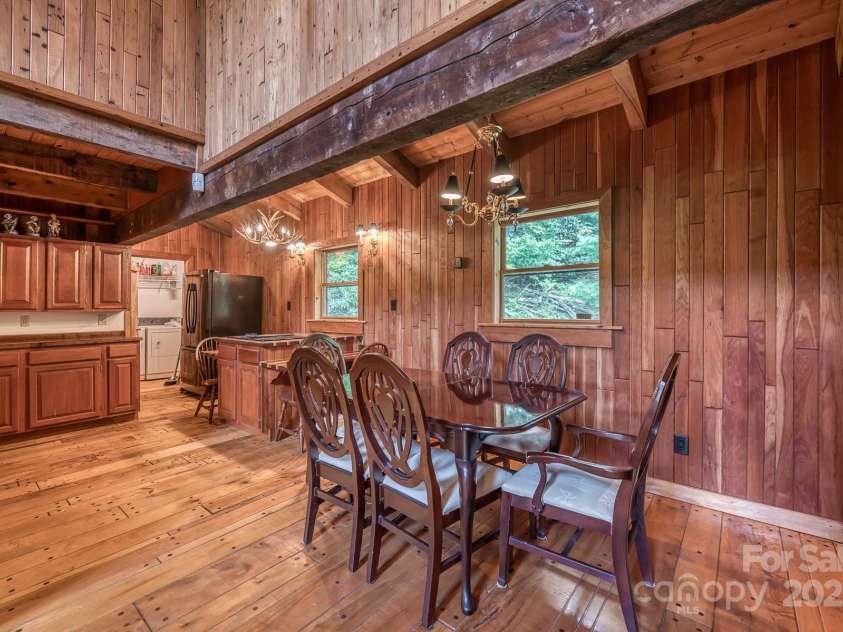 184 Dover Lane, Spruce Pine, NC 28777.  MLS# CAR4164816, YatesRealty ID 763. 