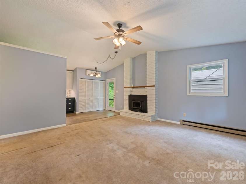 17 Forest Drive, Maggie Valley, NC 28751.  MLS# CAR4363347, YatesRealty ID 7630. 