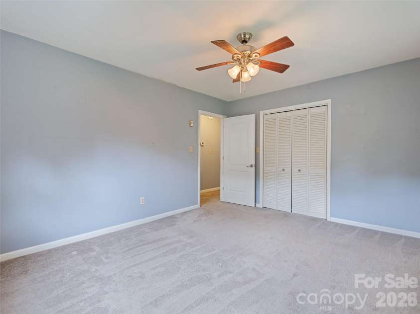 17 Forest Drive, Maggie Valley, NC 28751.  MLS# CAR4363347, YatesRealty ID 7630. 