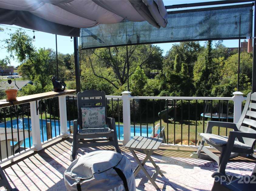 107 Matthews Street, Morganton, NC 28655.  MLS# CAR4310821, YatesRealty ID 7631. 