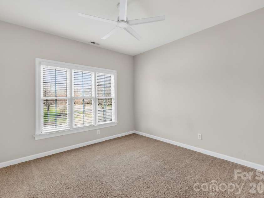14538 Northgreen Drive, Huntersville, NC 28078.  MLS# CAR4350960, YatesRealty ID 7632. 