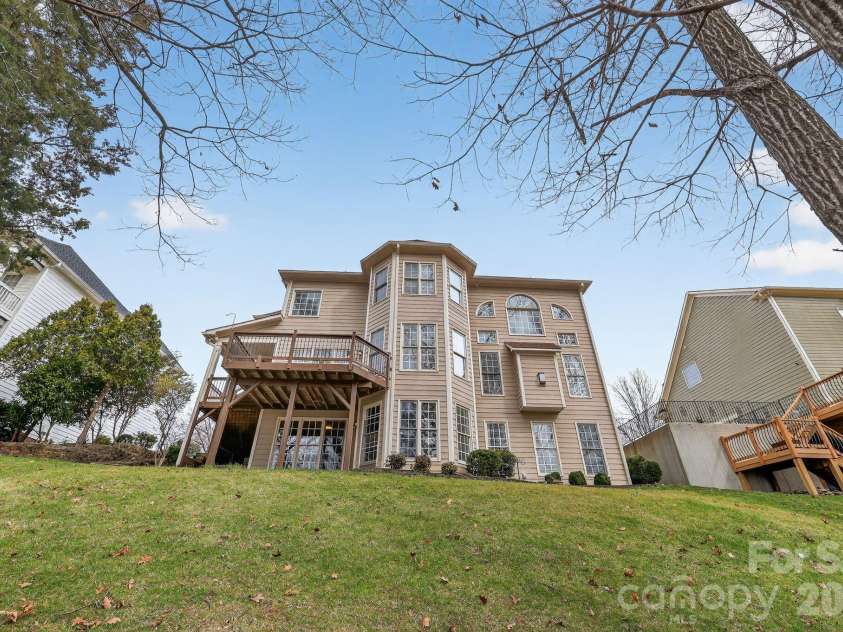 14538 Northgreen Drive, Huntersville, NC 28078.  MLS# CAR4350960, YatesRealty ID 7632. 