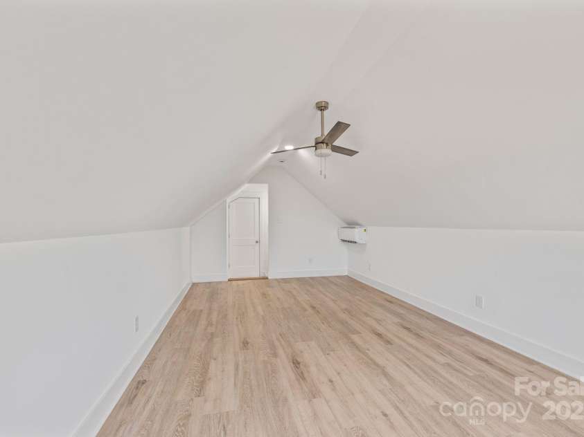 2705 Eagle Drive, Lincolnton, NC 28092.  MLS# CAR4294157, YatesRealty ID 7632. Expansive bonus room