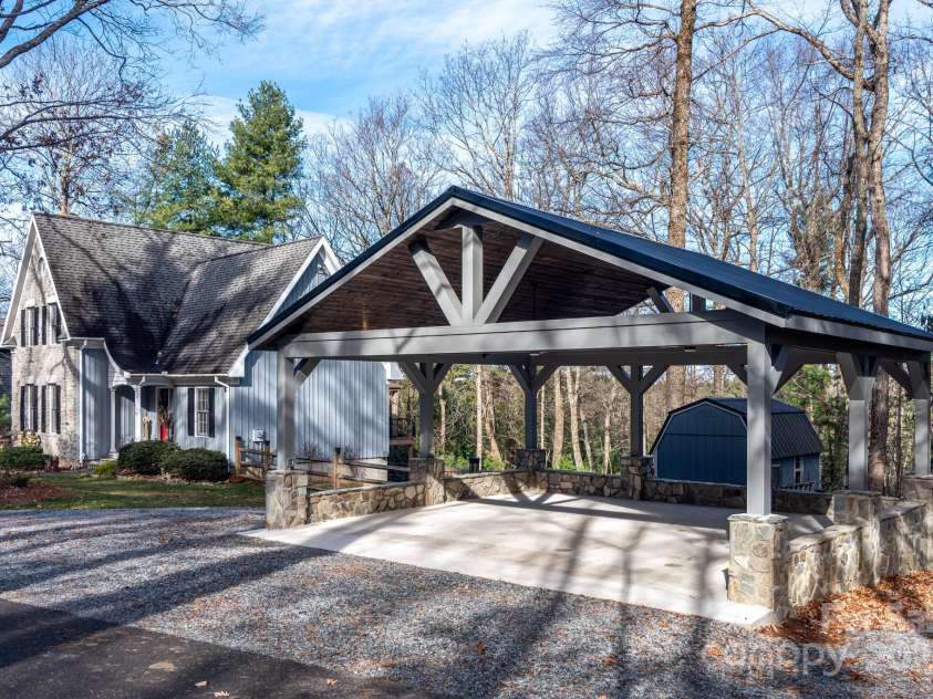 21 Maple Leaf Lane, Glade Valley, NC 28627.  MLS# CAR4328685, YatesRealty ID 7634. 