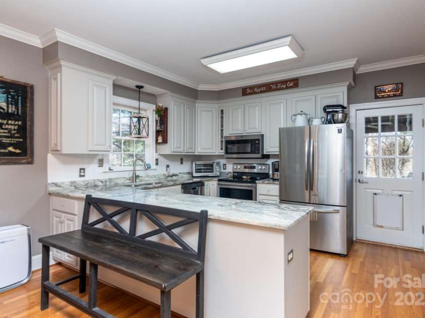 21 Maple Leaf Lane, Glade Valley, NC 28627.  MLS# CAR4328685, YatesRealty ID 7634. 