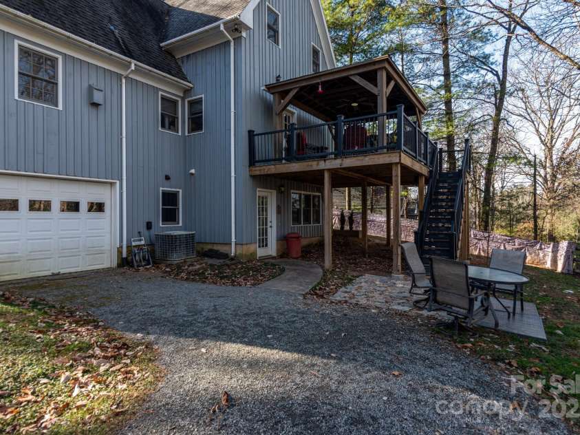 21 Maple Leaf Lane, Glade Valley, NC 28627.  MLS# CAR4328685, YatesRealty ID 7634. 