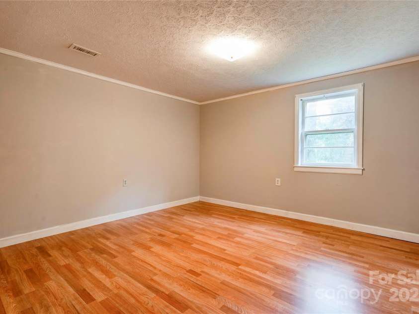 910 Surry Drive, Shelby, NC 28152.  MLS# CAR4249425, YatesRealty ID 7637. Bedroom 4- Basement