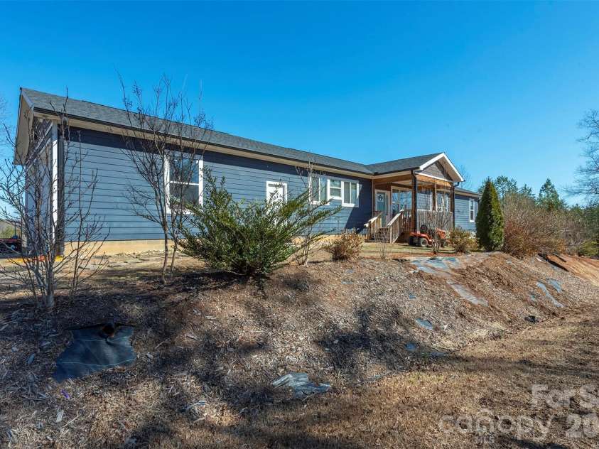 622 Rutherford Drive, Nebo, NC 28761.  MLS# CAR4346929, YatesRealty ID 7638. 