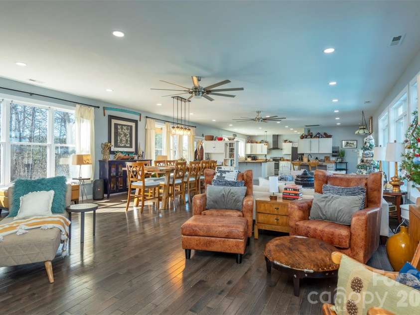 622 Rutherford Drive, Nebo, NC 28761.  MLS# CAR4346929, YatesRealty ID 7638. 