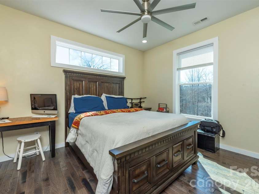 622 Rutherford Drive, Nebo, NC 28761.  MLS# CAR4346929, YatesRealty ID 7638. 