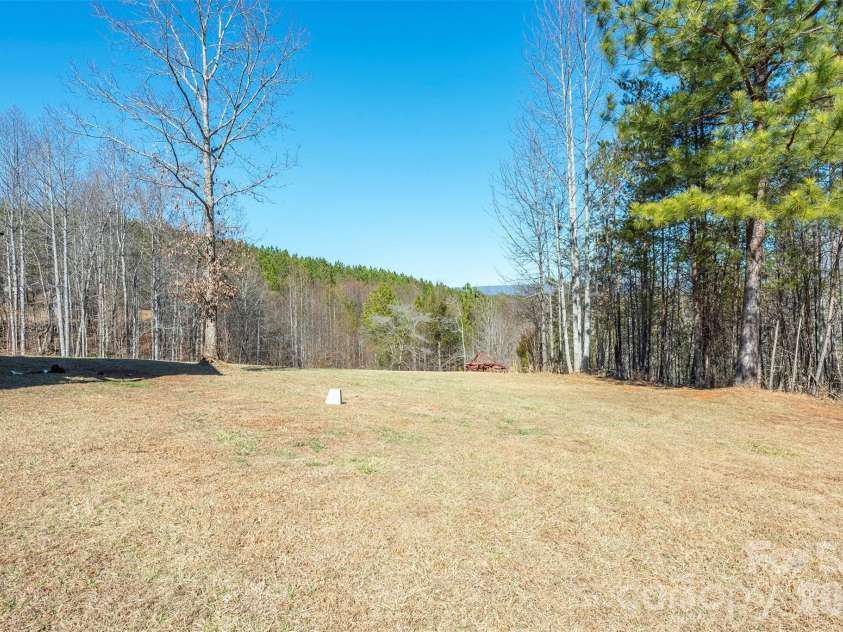 622 Rutherford Drive, Nebo, NC 28761.  MLS# CAR4346929, YatesRealty ID 7638. 