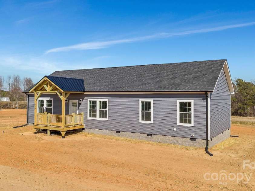 629 Mt. Wesley Church Road, Hiddenite, NC 28636.  MLS# CAR4241898, YatesRealty ID 7639. 