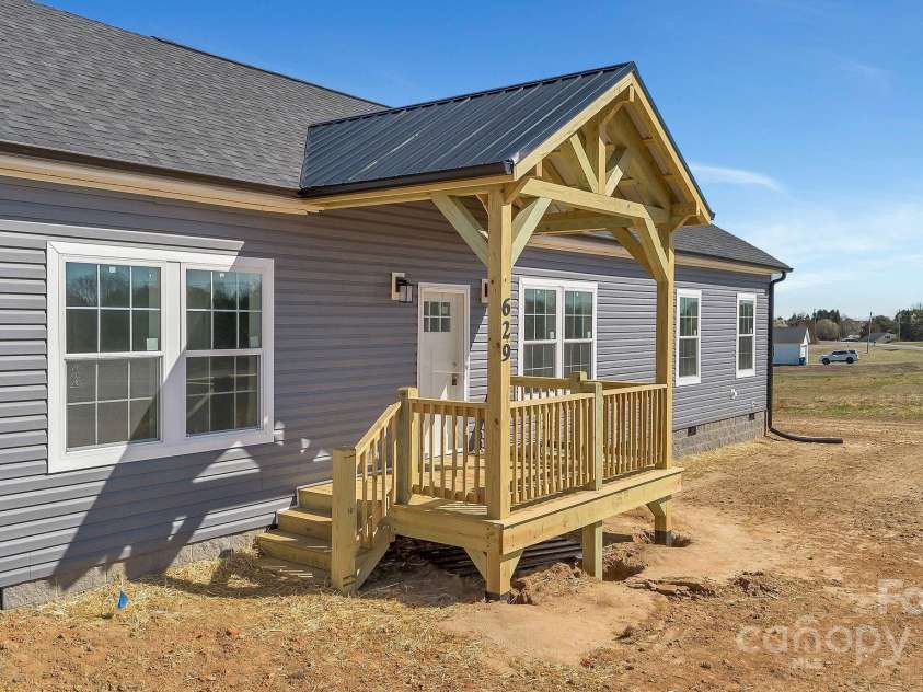 629 Mt. Wesley Church Road, Hiddenite, NC 28636.  MLS# CAR4241898, YatesRealty ID 7639. 