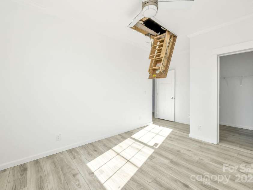 629 Mt. Wesley Church Road, Hiddenite, NC 28636.  MLS# CAR4241898, YatesRealty ID 7639. 