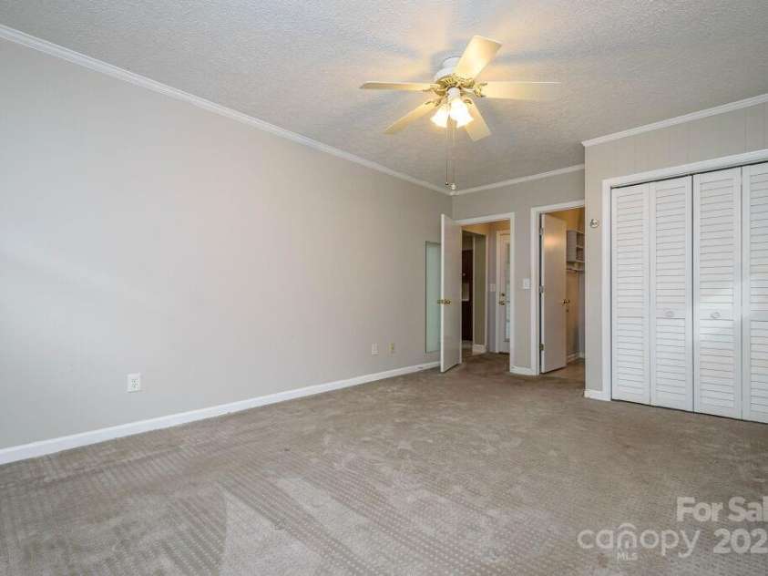 124 Sky Village Lane, Laurel Park, NC 28739.  MLS# CAR4207657, YatesRealty ID 7641. 