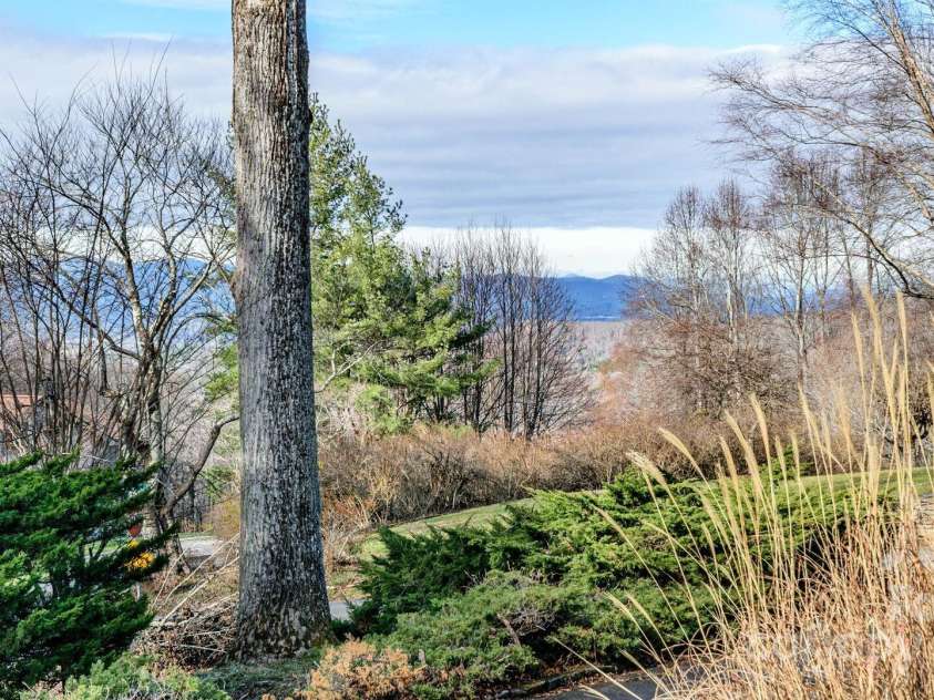 124 Sky Village Lane, Laurel Park, NC 28739.  MLS# CAR4207657, YatesRealty ID 7641. 