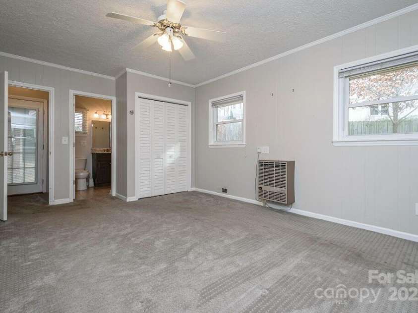 124 Sky Village Lane, Laurel Park, NC 28739.  MLS# CAR4207657, YatesRealty ID 7641. Primary