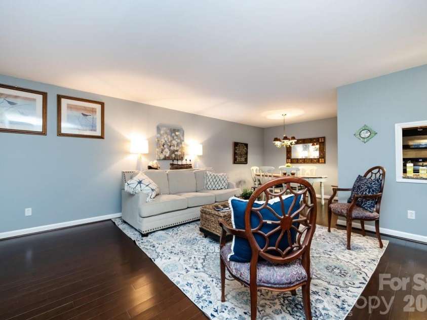 3929 Colony Crossing Drive, Charlotte, NC 28226.  MLS# CAR4349584, YatesRealty ID 7641. Living Room 2
