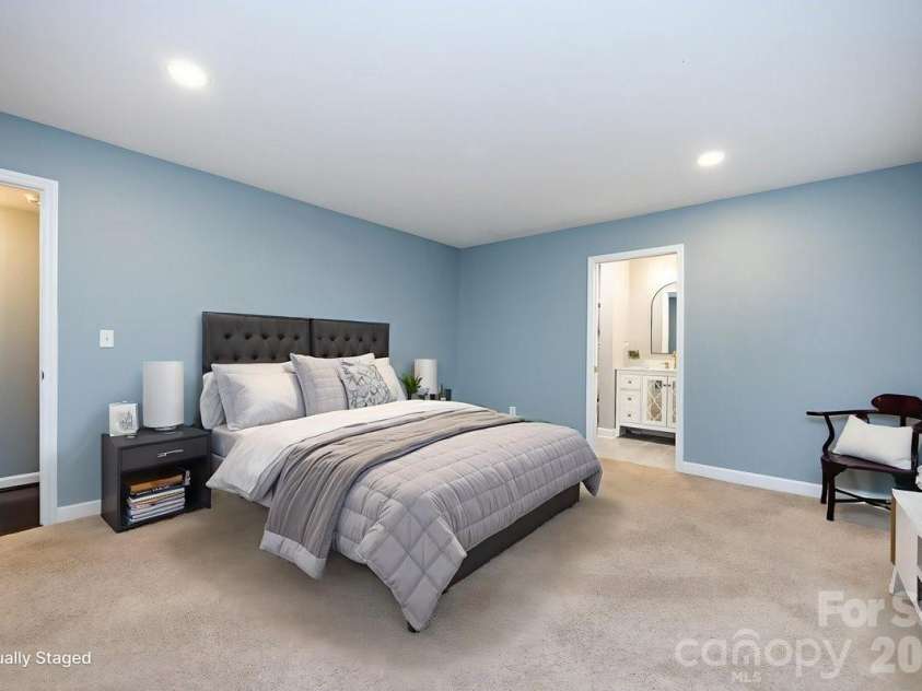 3929 Colony Crossing Drive, Charlotte, NC 28226.  MLS# CAR4349584, YatesRealty ID 7641. Primary Bedroom staged