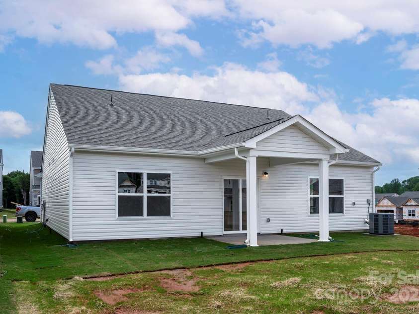4125 Bolo Drive, Charlotte, NC 28215.  MLS# CAR4328763, YatesRealty ID 7644. 