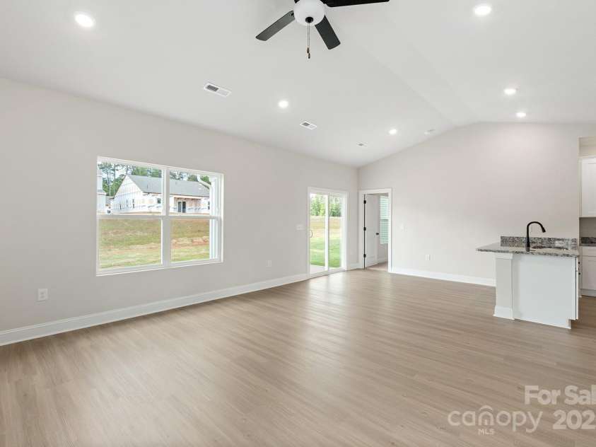 4125 Bolo Drive, Charlotte, NC 28215.  MLS# CAR4328763, YatesRealty ID 7644. 