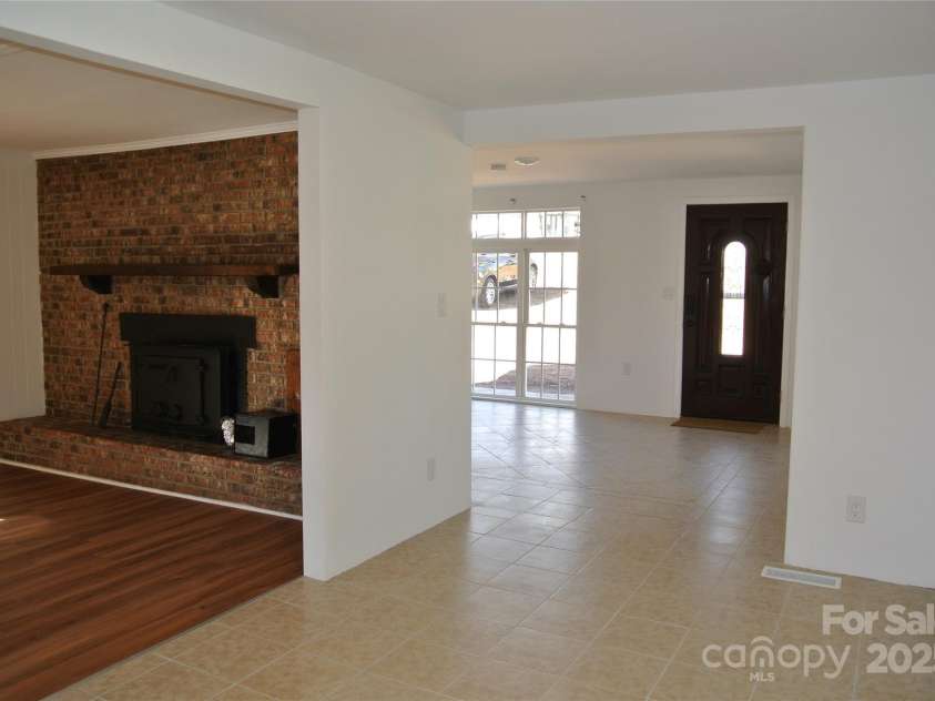 284 Brackett Road, Forest City, NC 28043.  MLS# CAR4223984, YatesRealty ID 7645. 