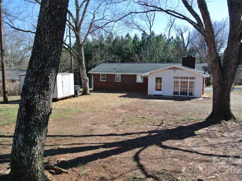 284 Brackett Road, Forest City, NC 28043.  MLS# CAR4223984, YatesRealty ID 7645. 