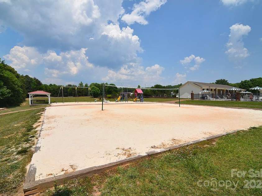 103 Dogwood Circle, New London, NC 28127.  MLS# CAR4224070, YatesRealty ID 7647. 