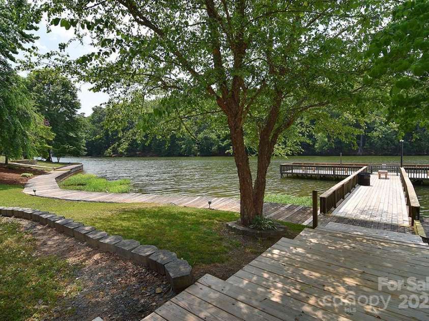 103 Dogwood Circle, New London, NC 28127.  MLS# CAR4224070, YatesRealty ID 7647. 