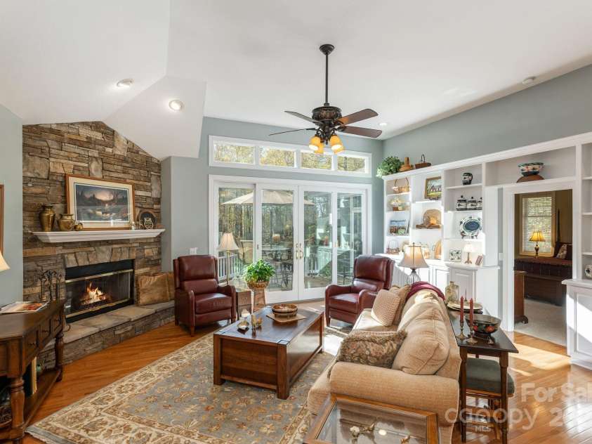 115 Chancery Court, Flat Rock, NC 28731.  MLS# CAR4317018, YatesRealty ID 765. 