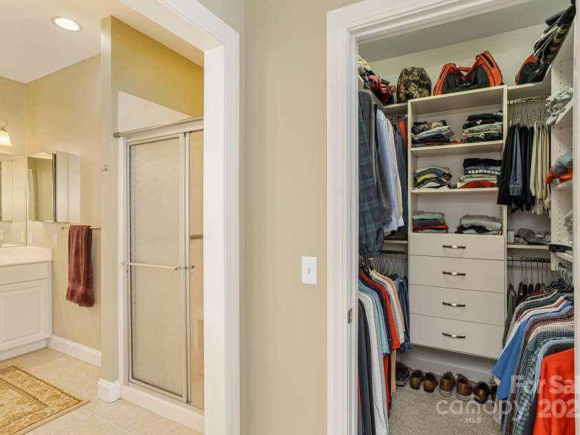 115 Chancery Court, Flat Rock, NC 28731.  MLS# CAR4317018, YatesRealty ID 765. 