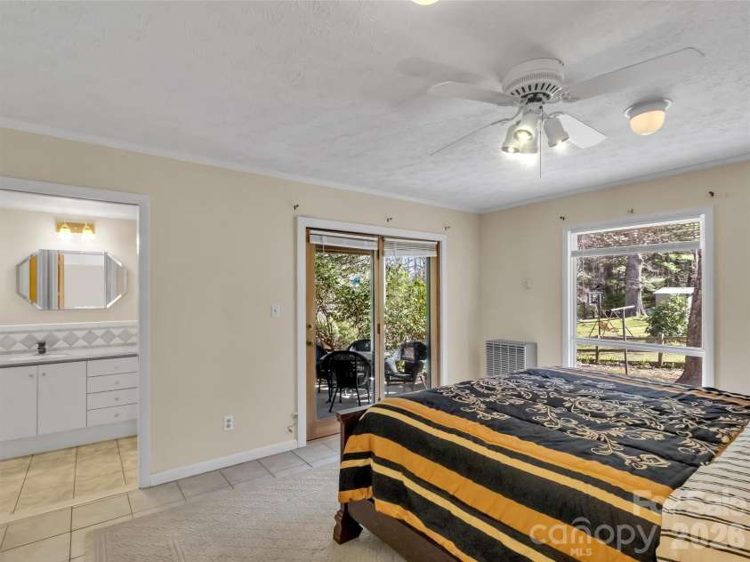 41 Balsam Shadows Drive, Maggie Valley, NC 28751.  MLS# CAR4362507, YatesRealty ID 7652. 