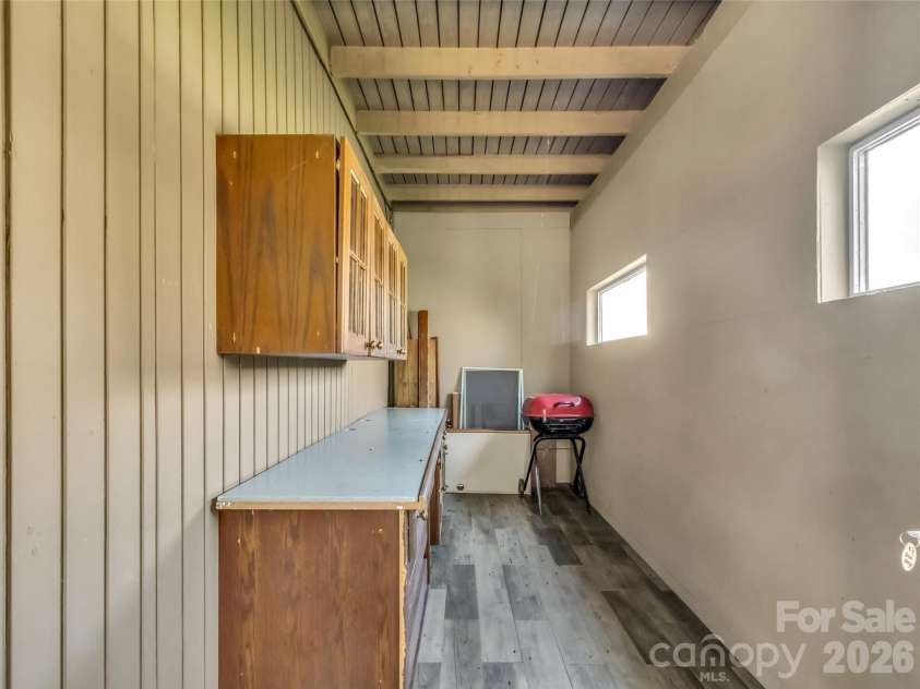 41 Balsam Shadows Drive, Maggie Valley, NC 28751.  MLS# CAR4362507, YatesRealty ID 7652. 