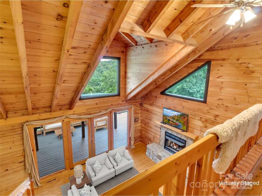 500 Beechwood Drive, Sylva, NC 28779.  MLS# CAR4271075, YatesRealty ID 7652. 