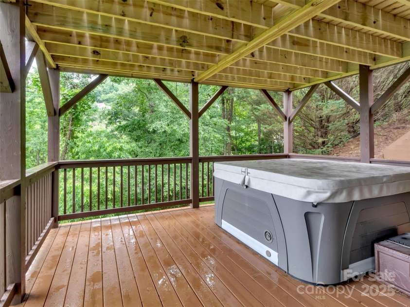 500 Beechwood Drive, Sylva, NC 28779.  MLS# CAR4271075, YatesRealty ID 7652. Hot Tub Overlooking the Views