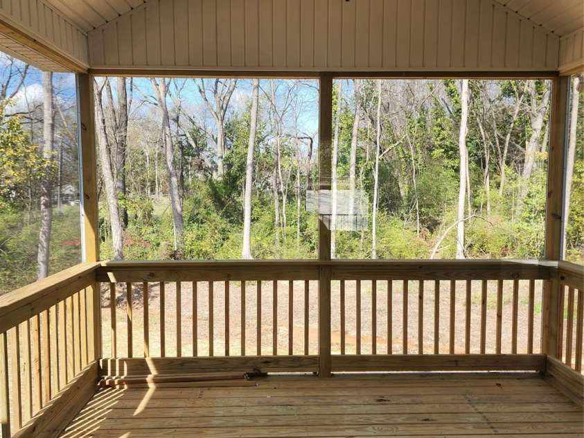 152 Hinton Street, Chester, SC 29706.  MLS# CAR4319957, YatesRealty ID 7654. 