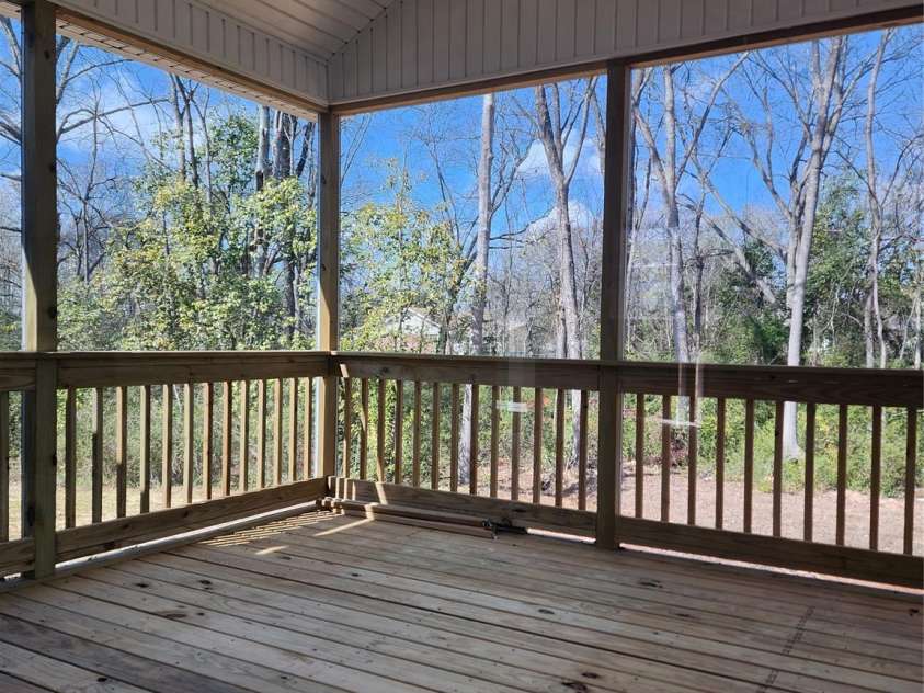 152 Hinton Street, Chester, SC 29706.  MLS# CAR4319957, YatesRealty ID 7654. 