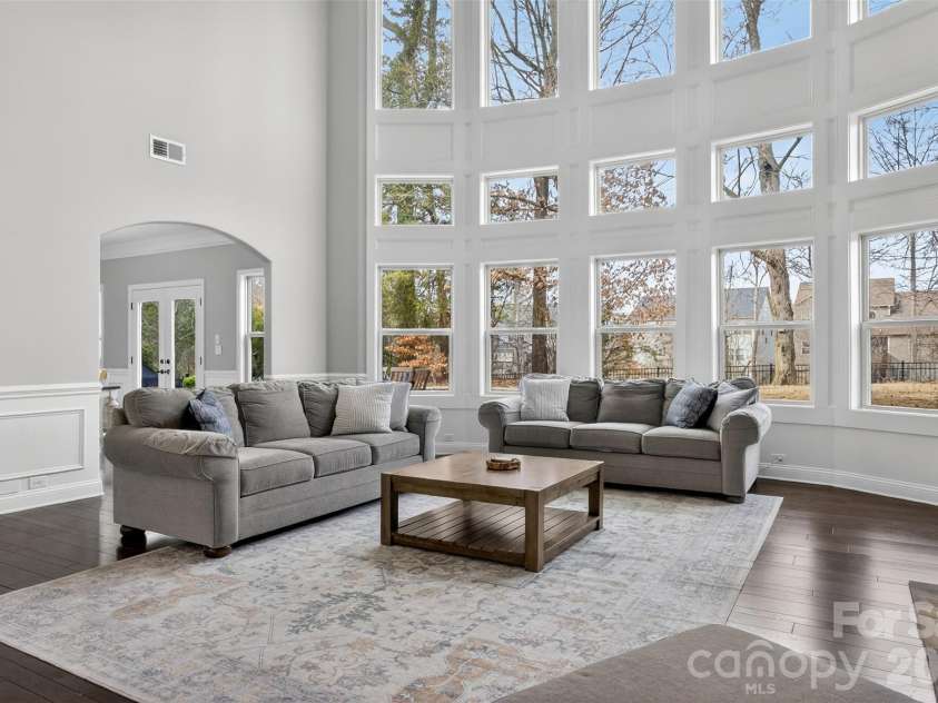 15317 Guthrie Drive, Huntersville, NC 28078.  MLS# CAR4350132, YatesRealty ID 7655. 