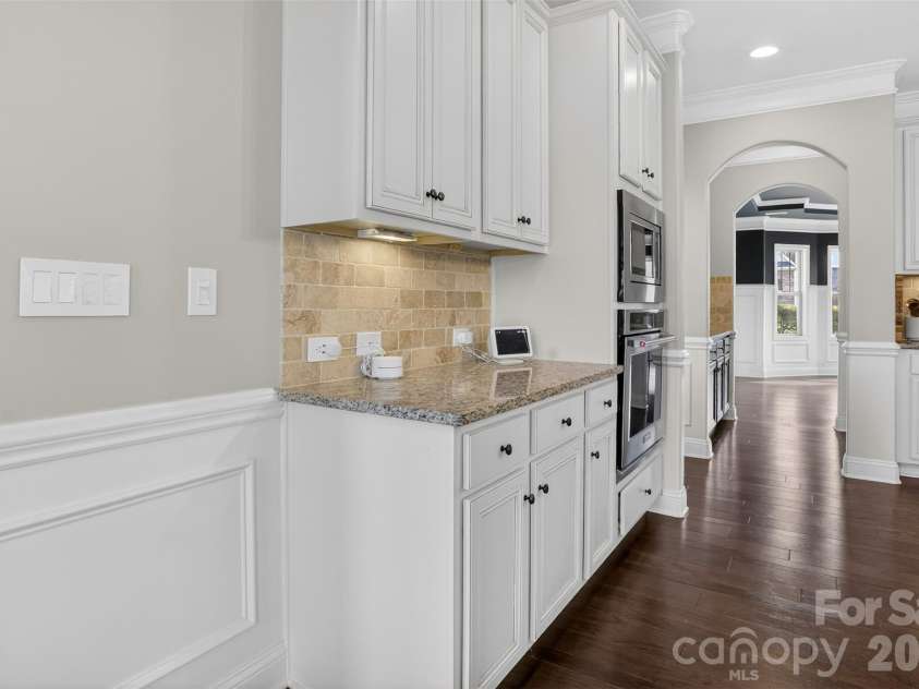 15317 Guthrie Drive, Huntersville, NC 28078.  MLS# CAR4350132, YatesRealty ID 7655. 