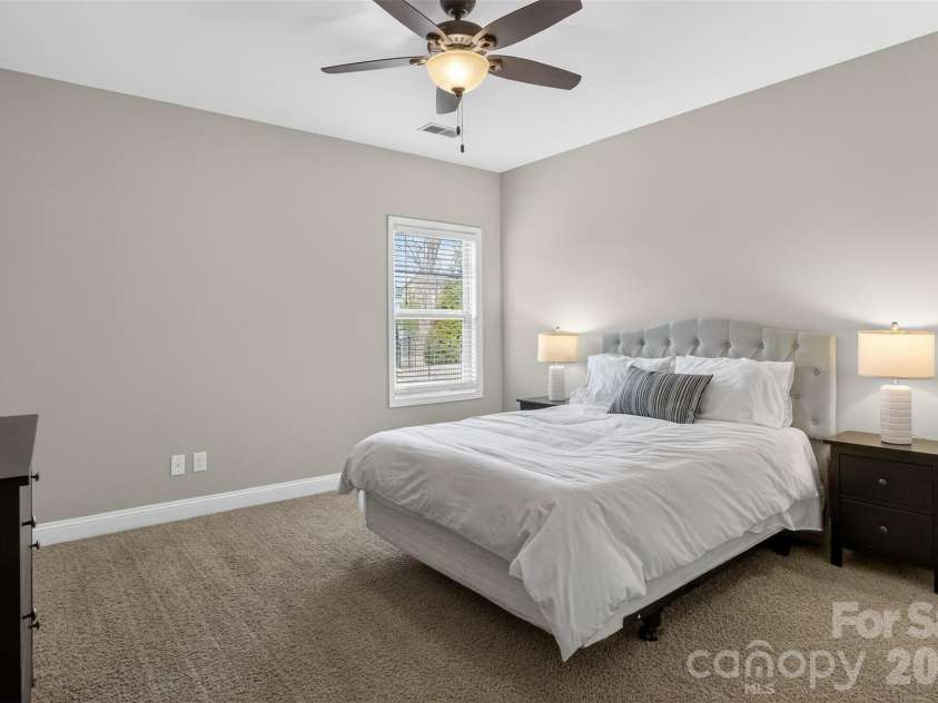 15317 Guthrie Drive, Huntersville, NC 28078.  MLS# CAR4350132, YatesRealty ID 7655. 