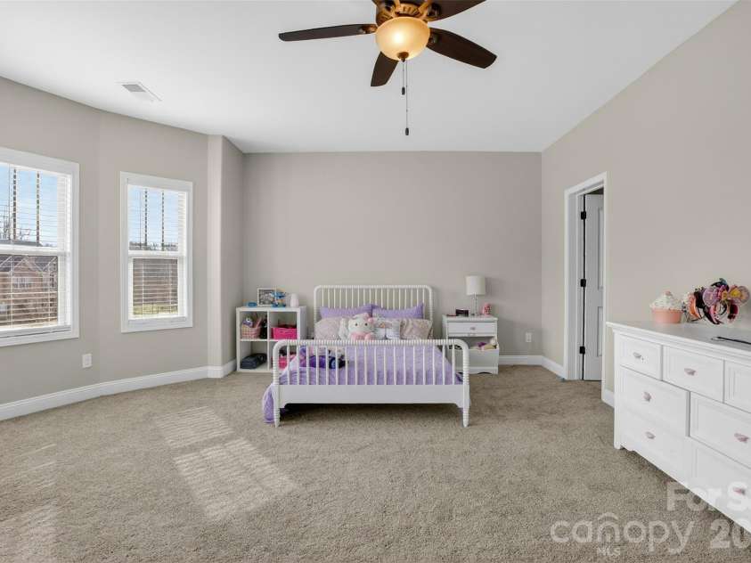 15317 Guthrie Drive, Huntersville, NC 28078.  MLS# CAR4350132, YatesRealty ID 7655. 