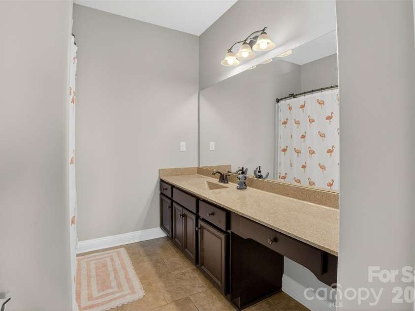 15317 Guthrie Drive, Huntersville, NC 28078.  MLS# CAR4350132, YatesRealty ID 7655. 