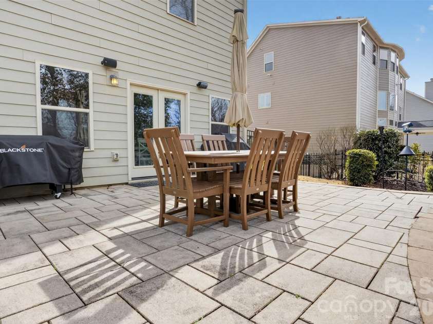 15317 Guthrie Drive, Huntersville, NC 28078.  MLS# CAR4350132, YatesRealty ID 7655. 