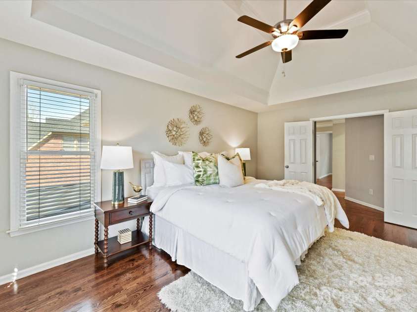 18322 Indian Oaks Lane, Davidson, NC 28036.  MLS# CAR4229184, YatesRealty ID 7655. 