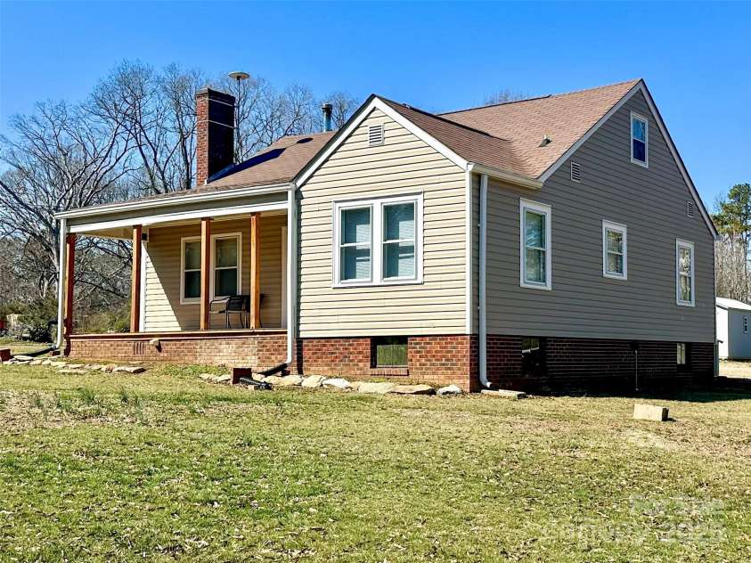 2318 Main Street, Albemarle, NC 28001.  MLS# CAR4222371, YatesRealty ID 7656. 