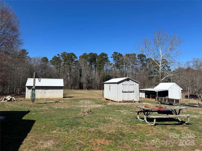 2318 Main Street, Albemarle, NC 28001.  MLS# CAR4222371, YatesRealty ID 7656. 