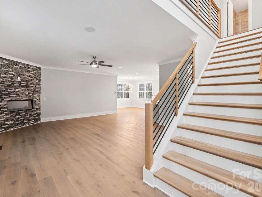 2305 Sanders Avenue, Charlotte, NC 28216.  MLS# CAR4421122, YatesRealty ID 7657. 
