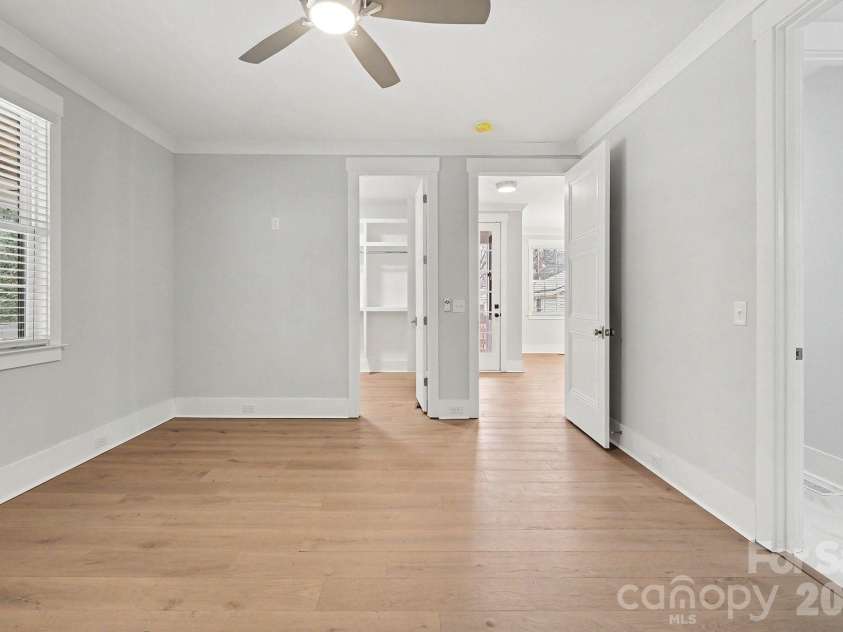 2305 Sanders Avenue, Charlotte, NC 28216.  MLS# CAR4421122, YatesRealty ID 7657. 