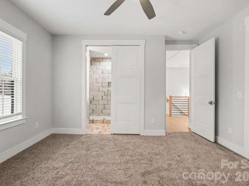2305 Sanders Avenue, Charlotte, NC 28216.  MLS# CAR4421122, YatesRealty ID 7657. 