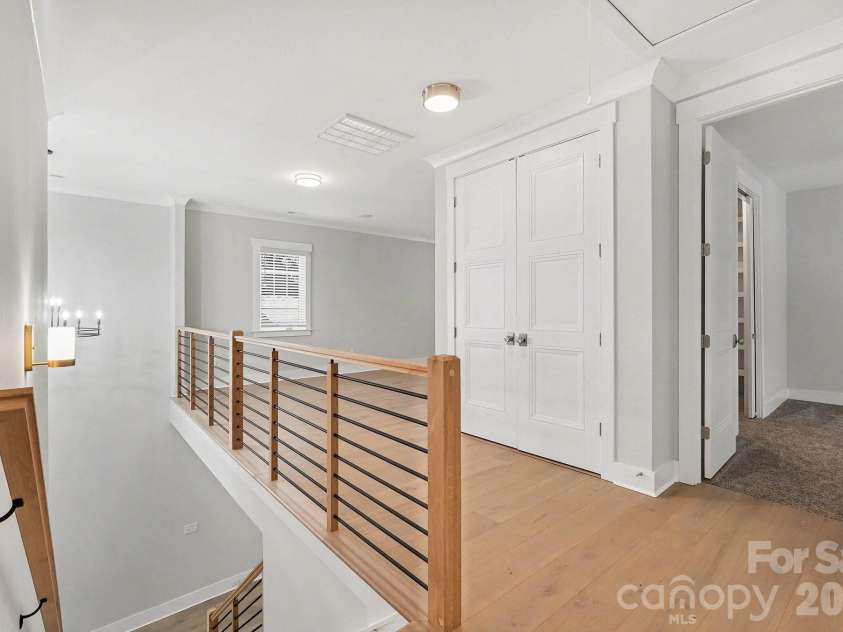 2305 Sanders Avenue, Charlotte, NC 28216.  MLS# CAR4421122, YatesRealty ID 7657. 